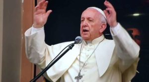El Papa en Perú pide acompañarlo con la oración en su viaje a Puerto Maldonado