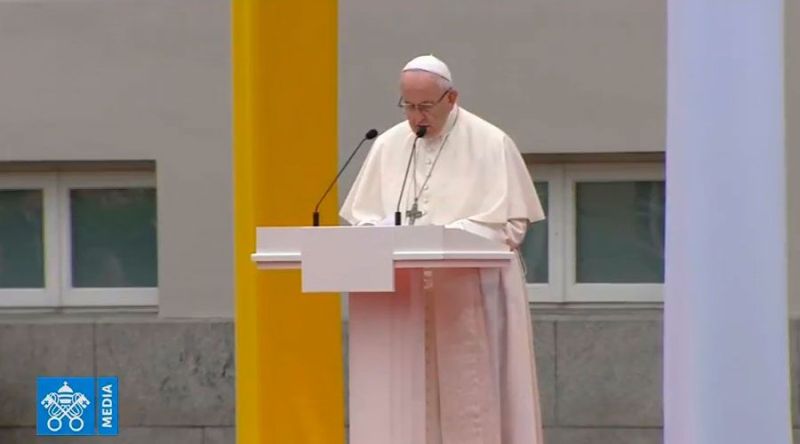 Discurso del Papa Francisco ante las autoridades lituanas en el Palacio Presidencial