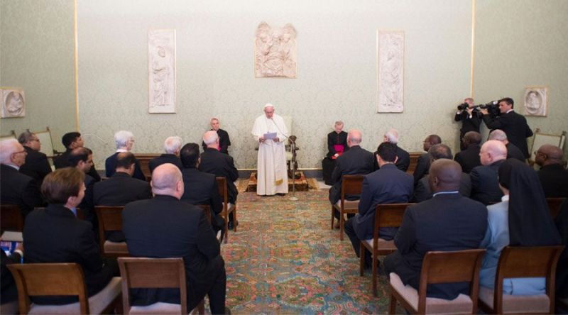 Papa Francisco: La santidad es el camino de la verdadera reforma de la Iglesia