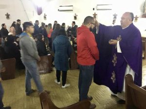 GALERÍA: ASÍ SE VIVIÓ EL MIÉRCOLES DE CENIZA EN LA PARROQUIA CRISTO REY DE ACUÑA