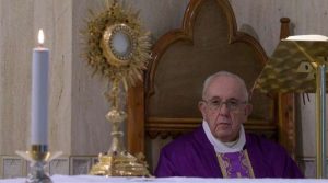El Papa ofrece la Misa por los que tienen miedo ante el coronavirus