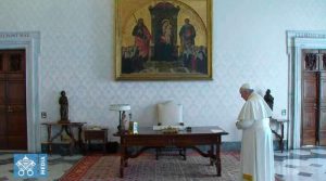 El Papa reza el Padre Nuestro con cristianos de todo el mundo por el fin de la epidemia