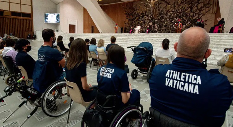 Papa a los atletas paralímpicos: “Ofrecéis un testimonio de esperanza y valentía”