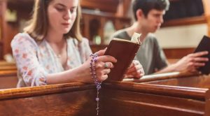 ¿Quieres conocer más la Biblia? Participa de estas conferencias en línea gratuitas