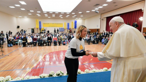 Jóvenes con dudas de fe: el Papa da palabras de esperanza – Videos