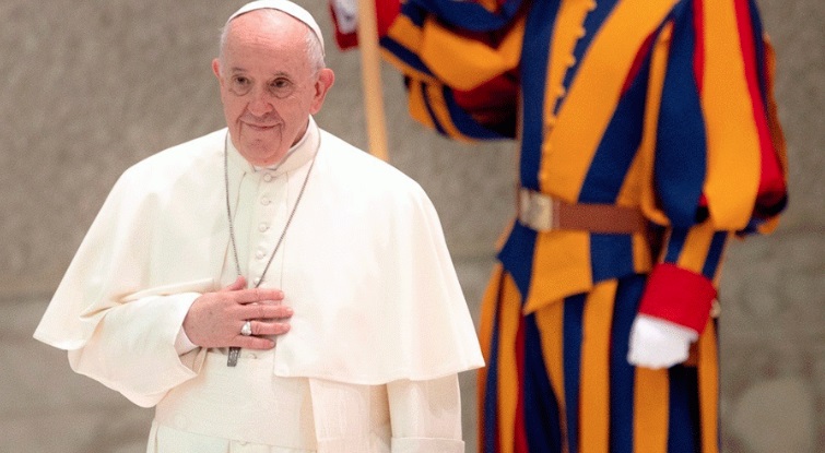 ¿Qué significa “católico”? El Papa lo explica