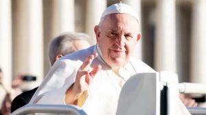 Papa Francisco pide a obispos acompañar a ovejas “desorientadas” por Traditionis custodes